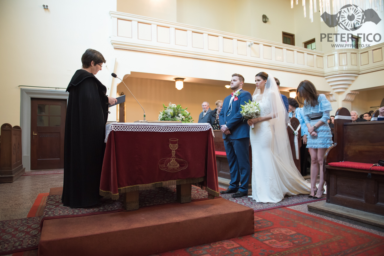 Krásne svadobné fotky s Bratislave. Peter Fico svadobný fotograf