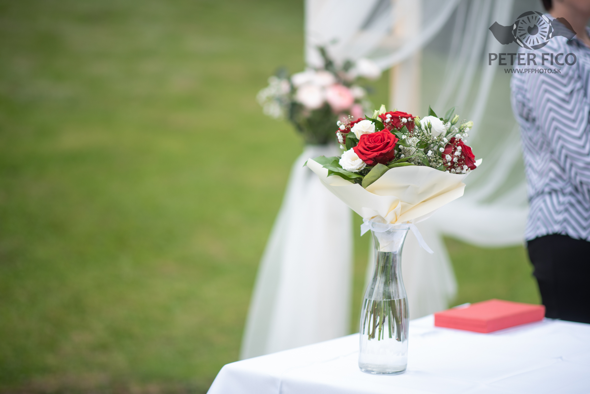Krásne svadobné fotky s prírode. Peter Fico svadobný fotograf