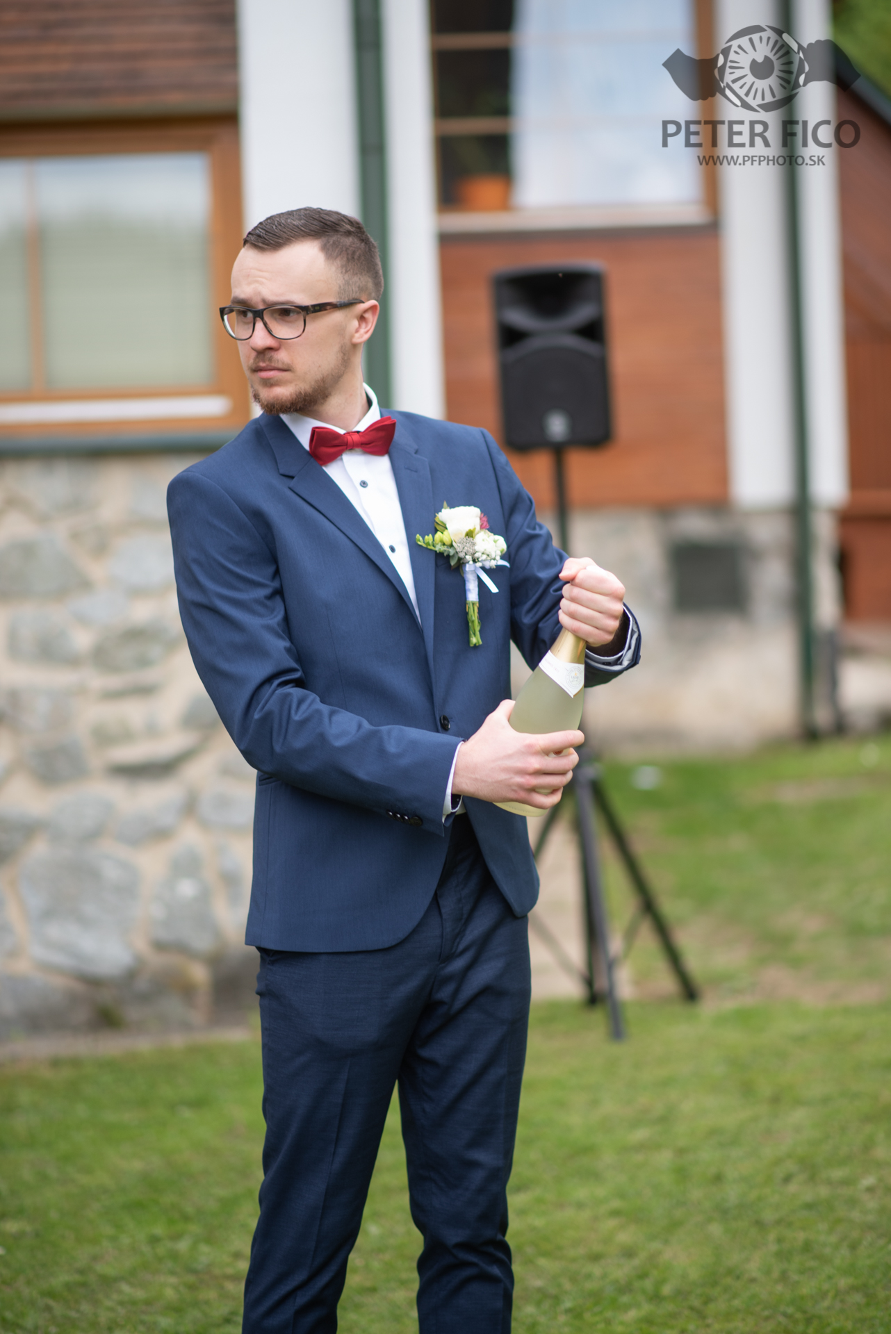 Krásne svadobné fotky s prírode. Peter Fico svadobný fotograf