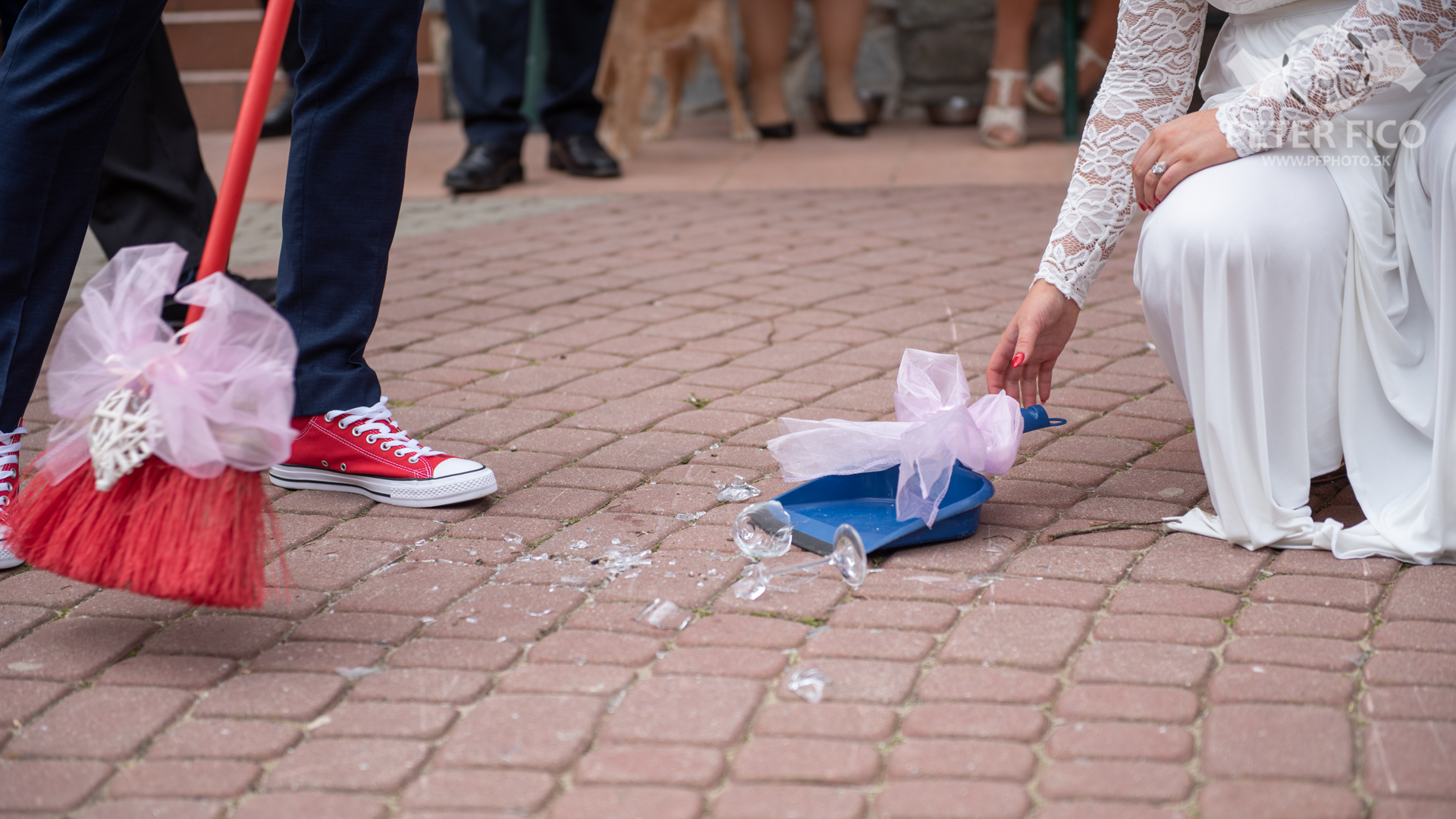 Krásne svadobné fotky s prírode. Peter Fico svadobný fotograf
