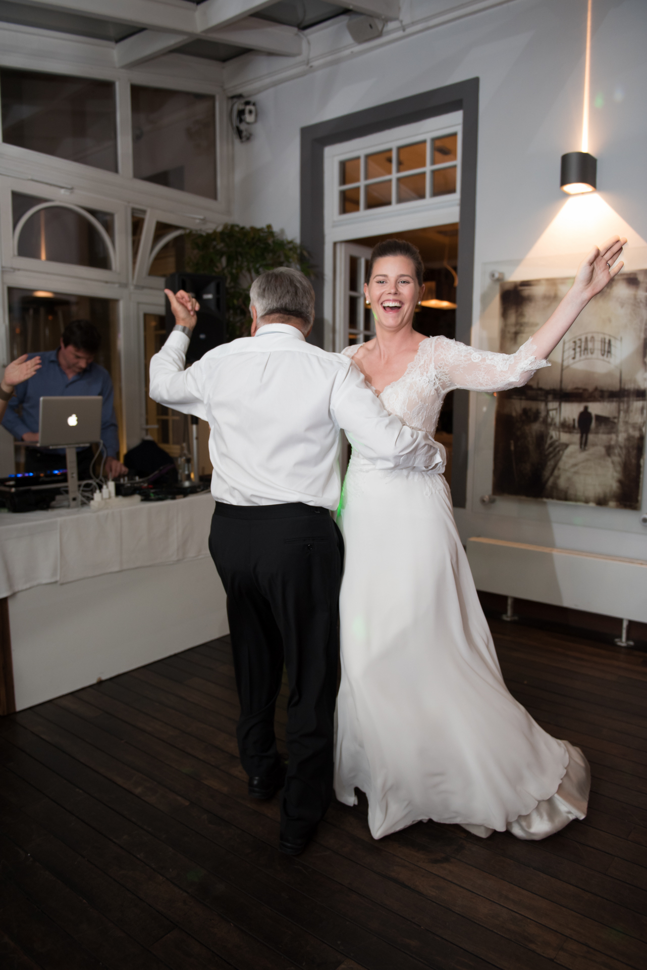 Krásne svadobné fotky v Bratislave. Peter Fico svadobný fotograf