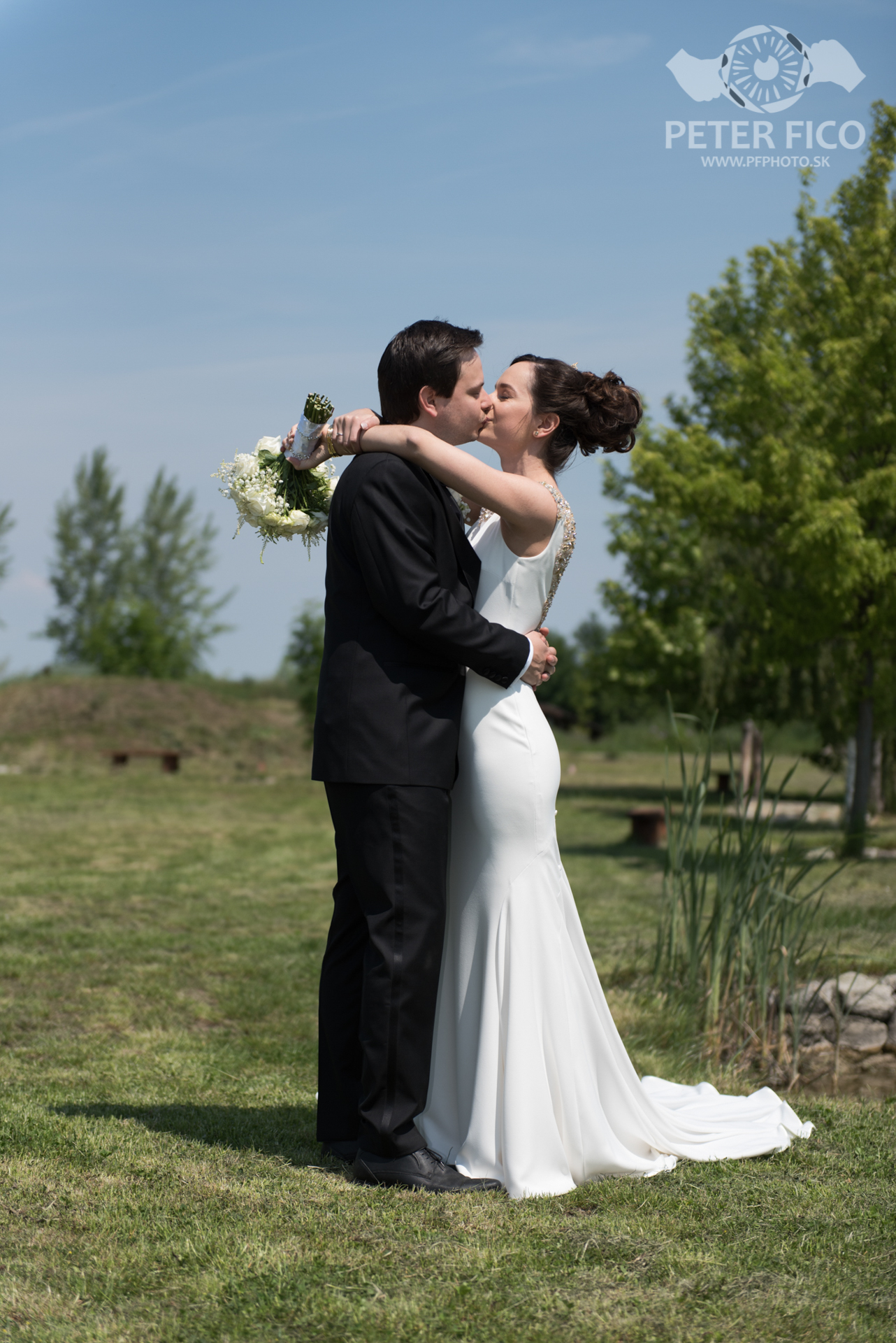 Svadobné fotky na ranči. Peter Fico svadobný a portrétny fotograf