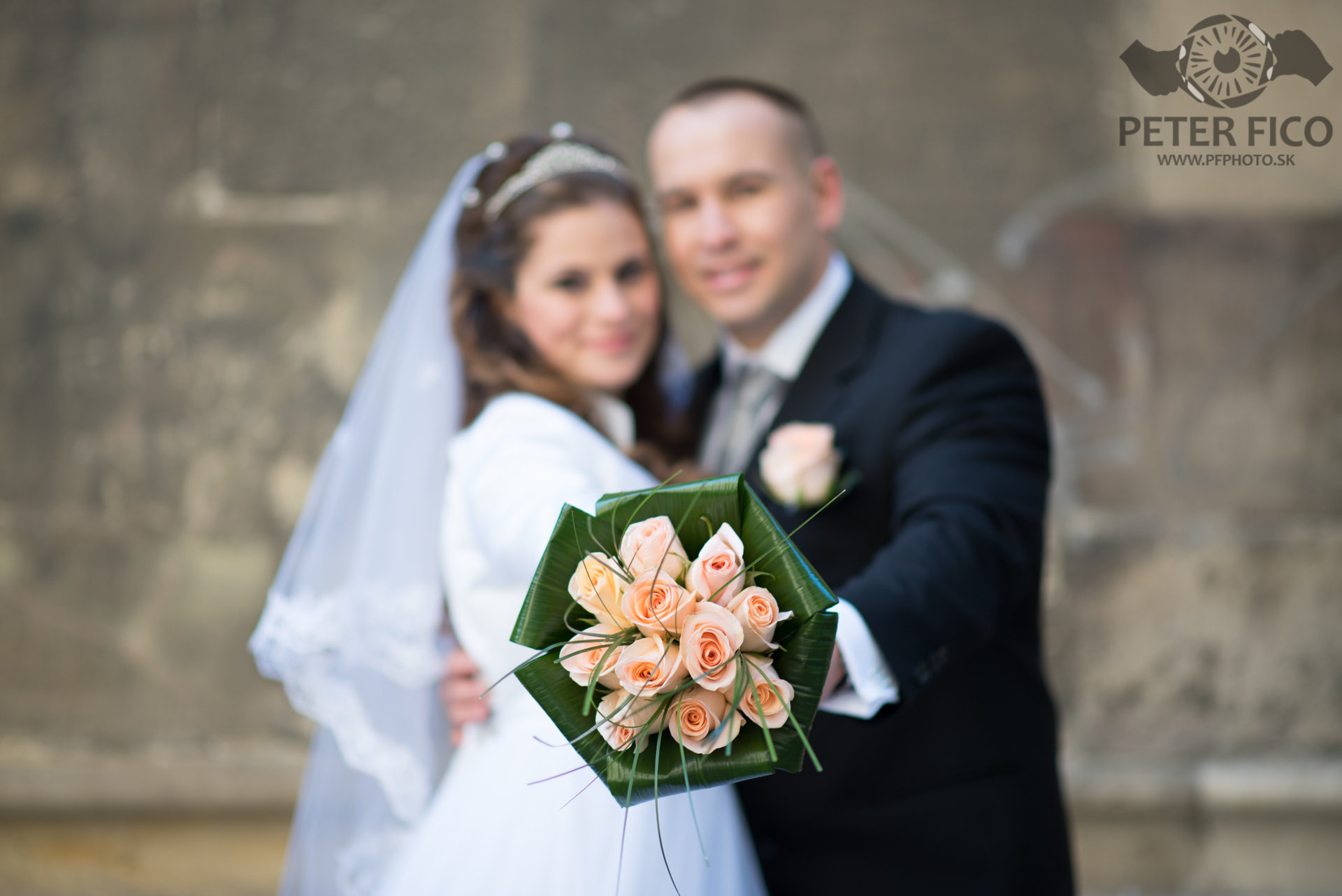 Krásne svadobné portréty v bratislave. Svadobný fotograf Peter Fico